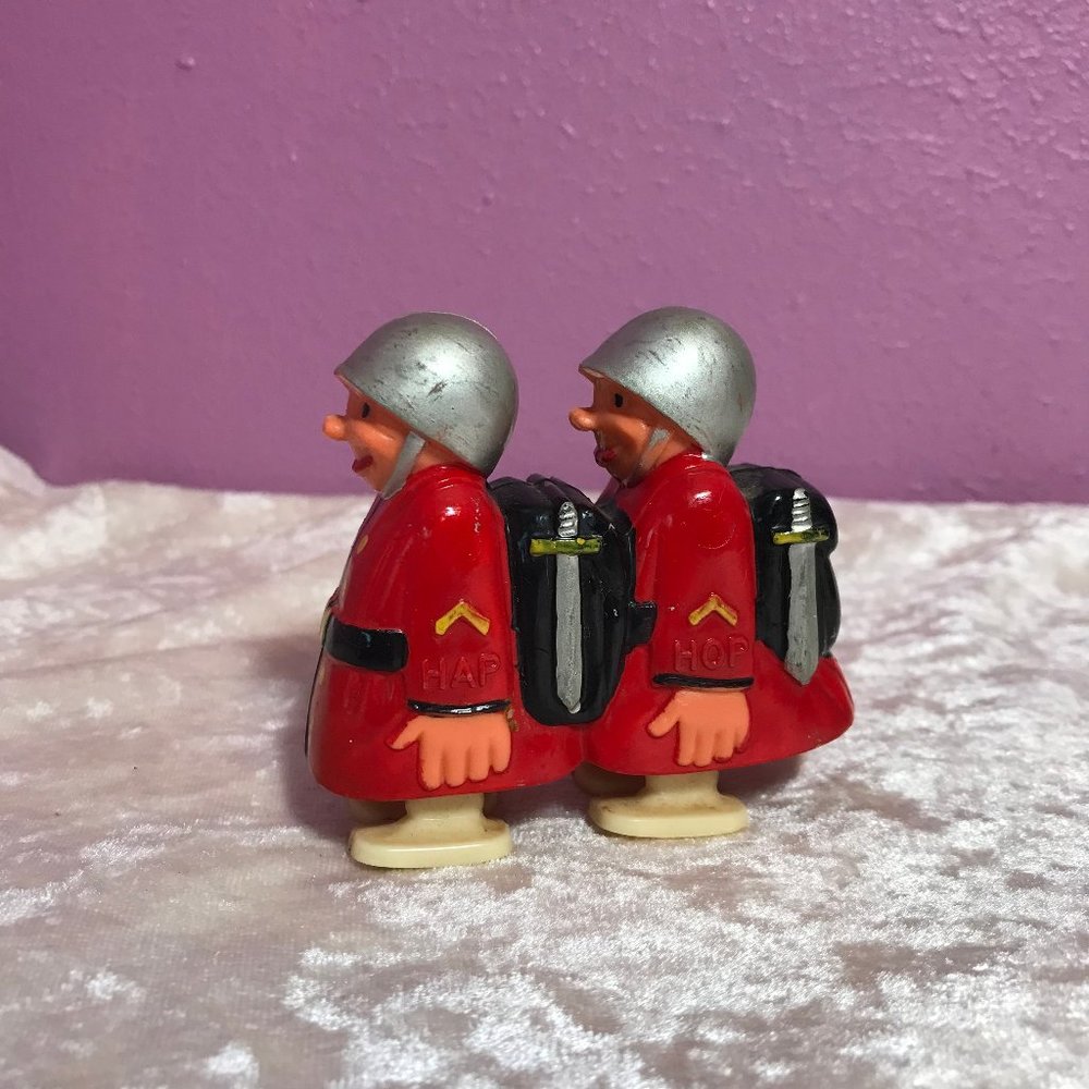FREE Marx Hap Hop Ramp Walker Vintage Toy Red Soldiers Retro 50s Made Hong Kong - Picture 5 of 7